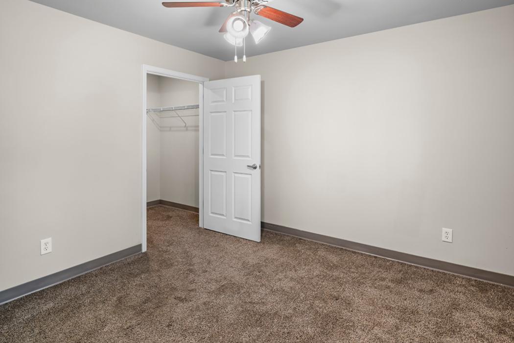 Franklin Cove Apartments - Franklin, IN