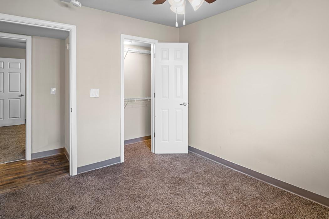 Franklin Cove Apartments - Franklin, IN