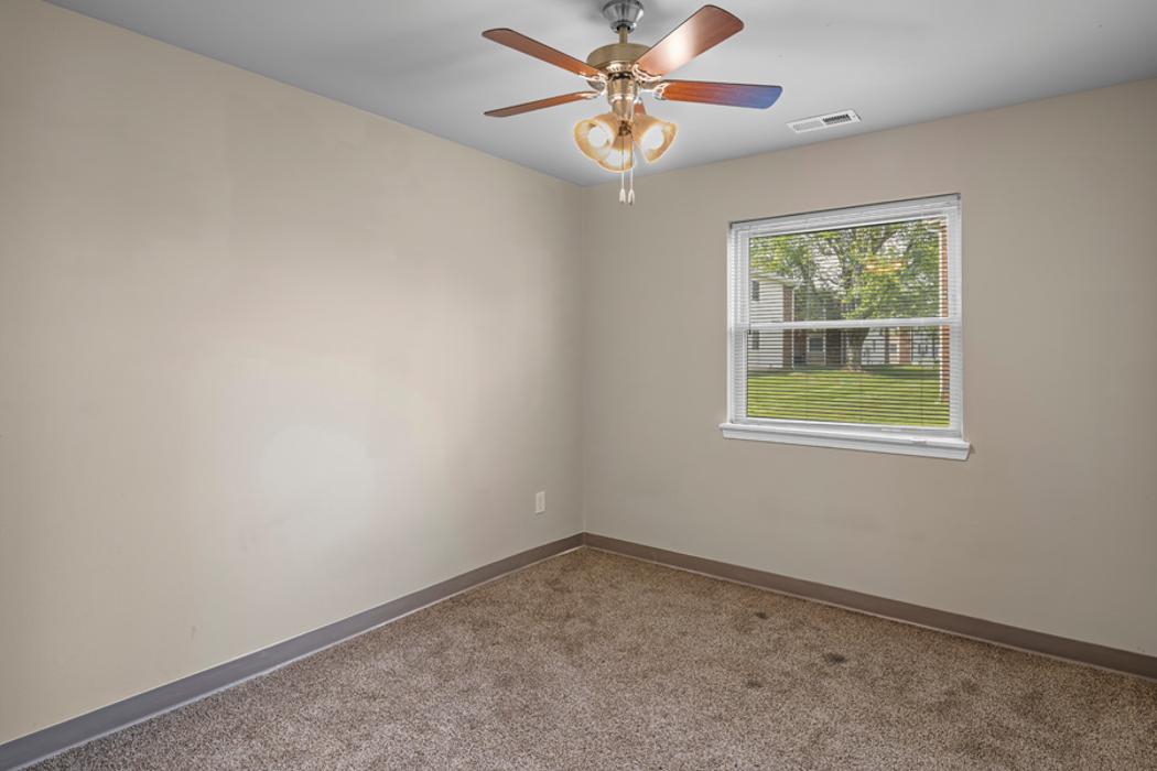 Franklin Cove Apartments - Franklin, IN