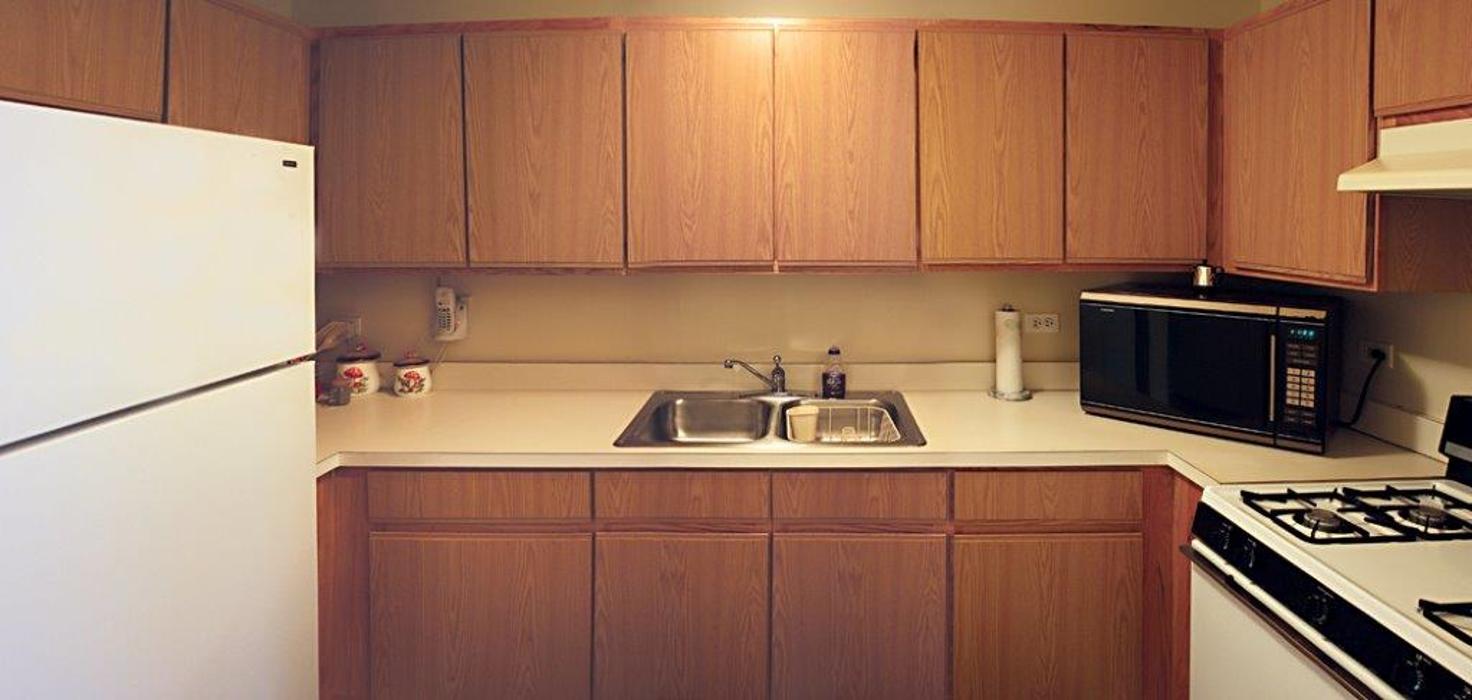 Merrill Court Apartments Image