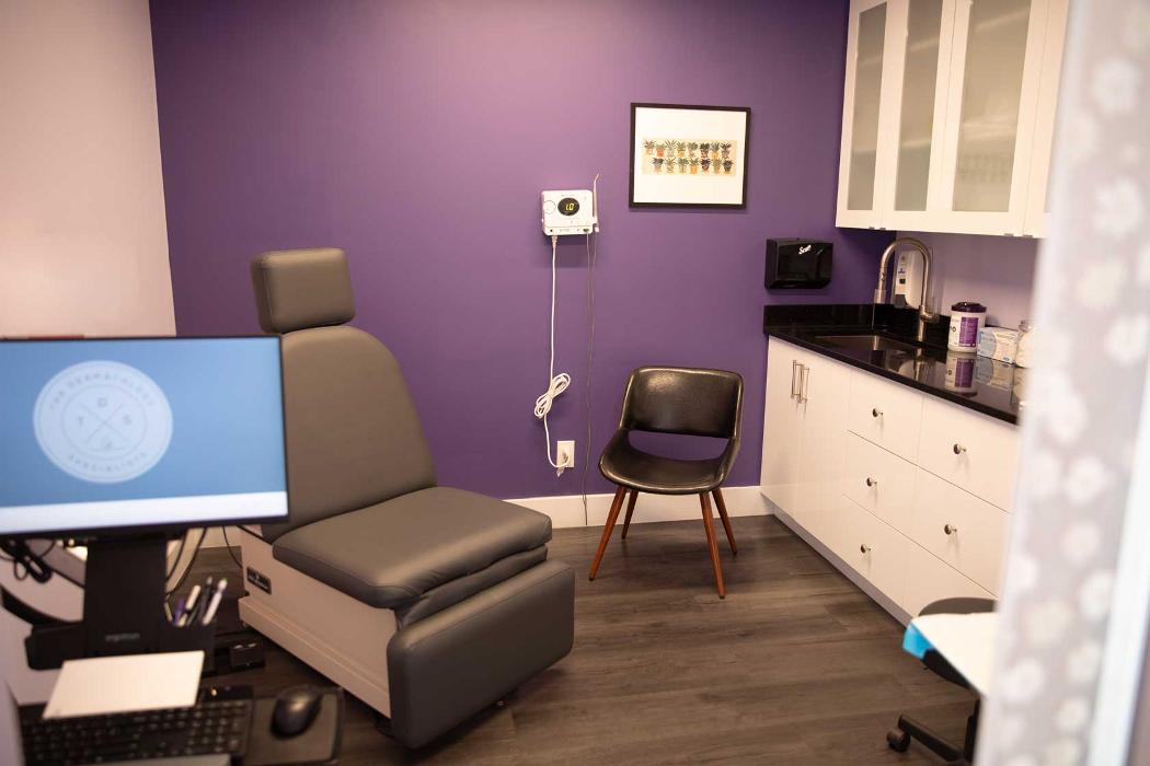 The Dermatology Specialists-Soundview Image