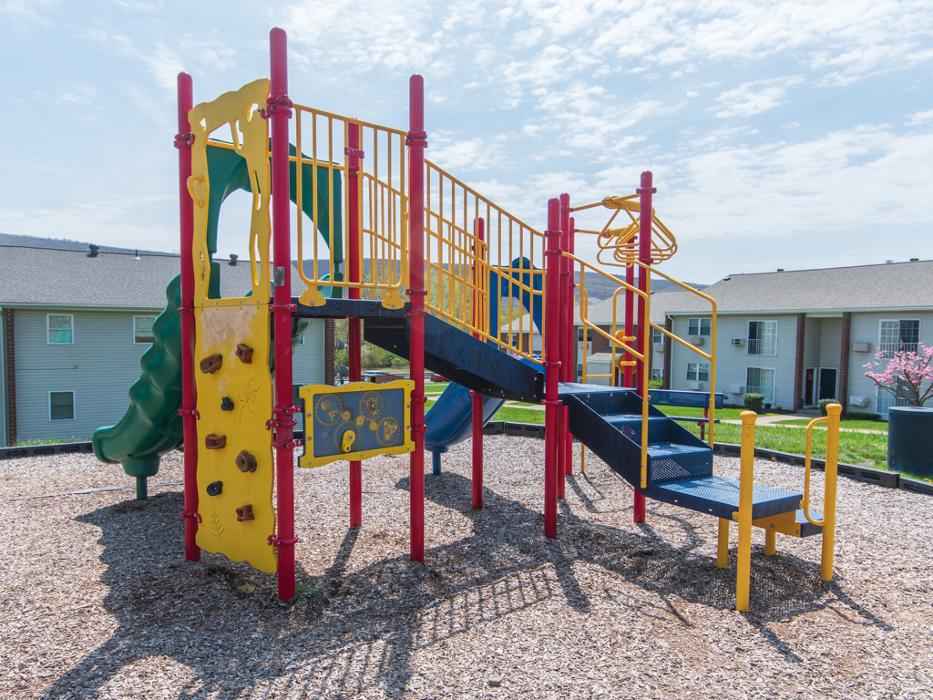 Mayflower Crossing Apartments - Wilkes-Barre, PA