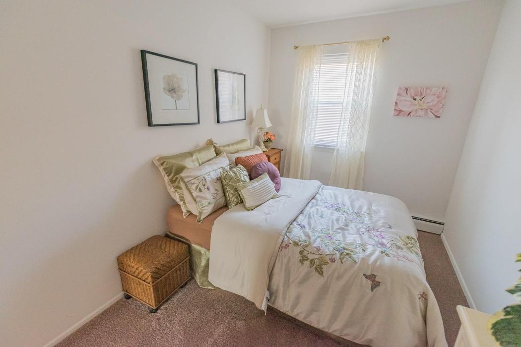 Mayflower Crossing Apartments - Wilkes-Barre, PA