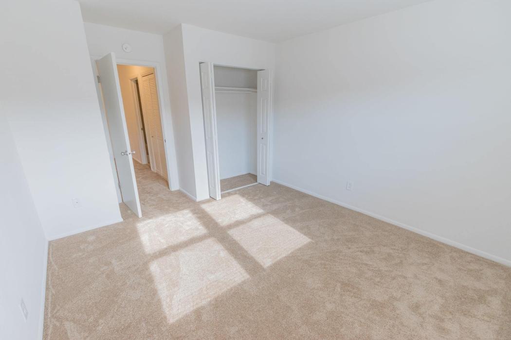 Mayflower Crossing Apartments - Wilkes-Barre, PA