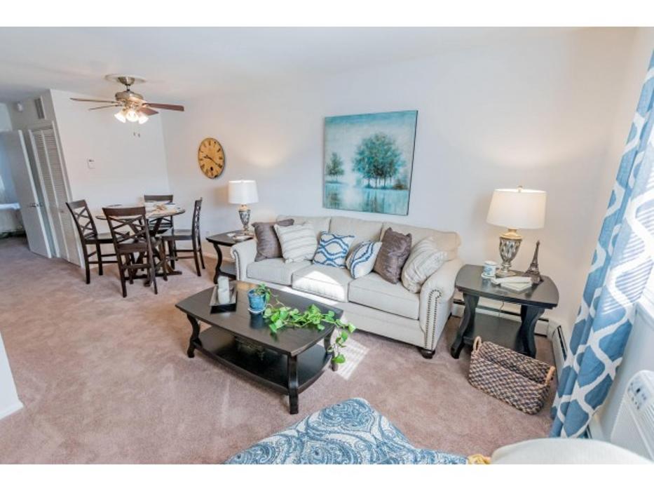 Mayflower Crossing Apartments - Wilkes-Barre, PA