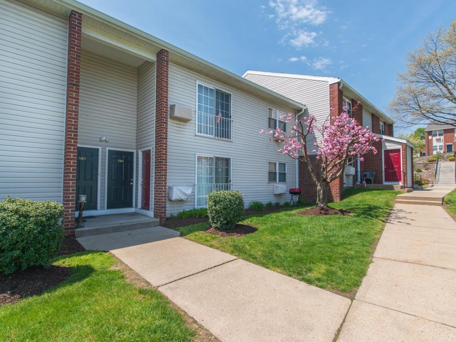 Mayflower Crossing Apartments - Wilkes-Barre, PA