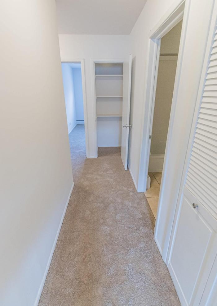 Mayflower Crossing Apartments - Wilkes-Barre, PA