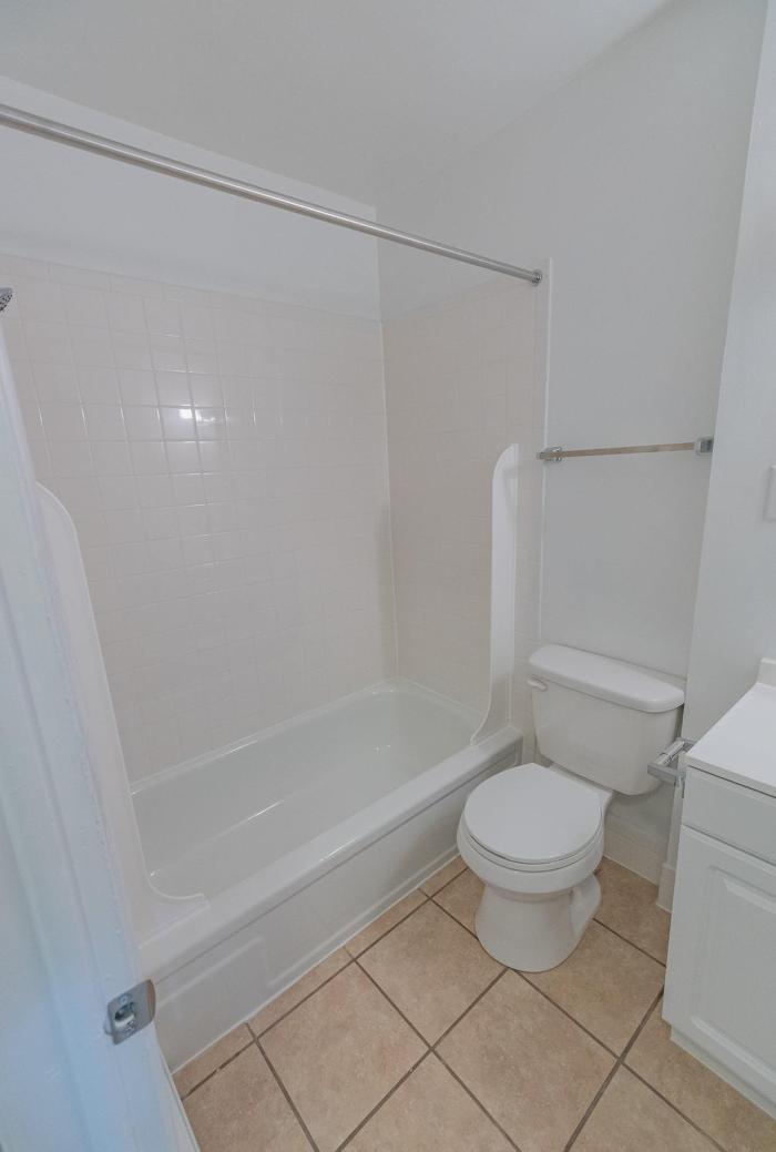 Mayflower Crossing Apartments - Wilkes-Barre, PA