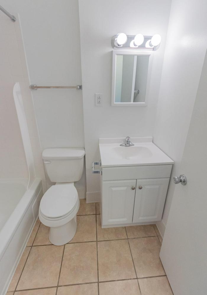 Mayflower Crossing Apartments - Wilkes-Barre, PA