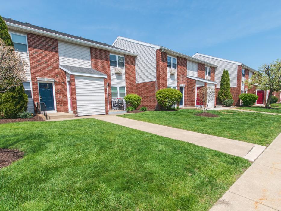 Mayflower Crossing Apartments - Wilkes-Barre, PA