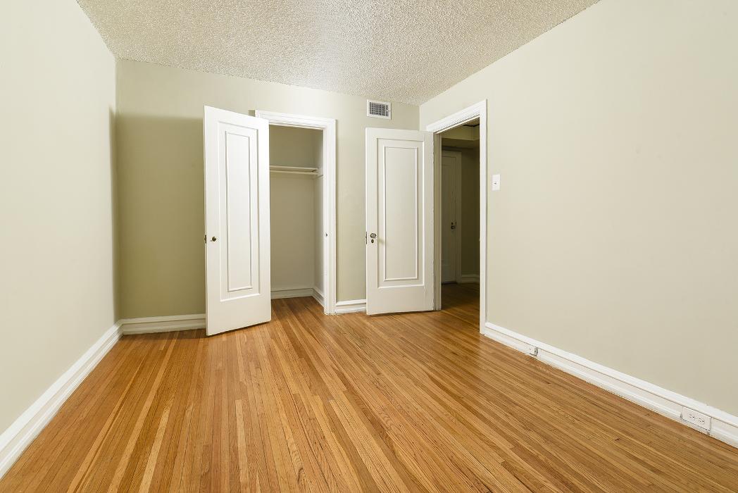 Suburban Court Apartments - Ardmore, PA