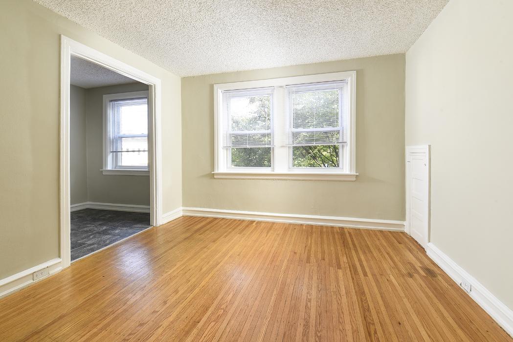 Suburban Court Apartments - Ardmore, PA