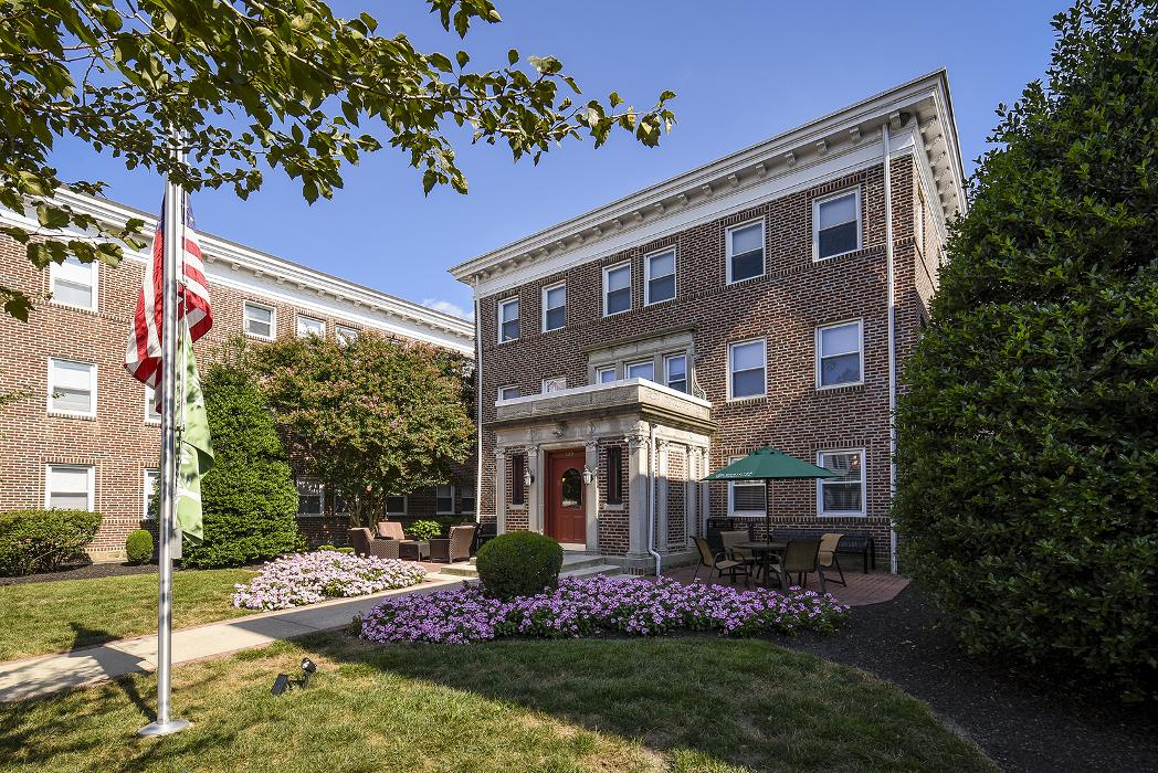 Suburban Court Apartments - Ardmore, PA