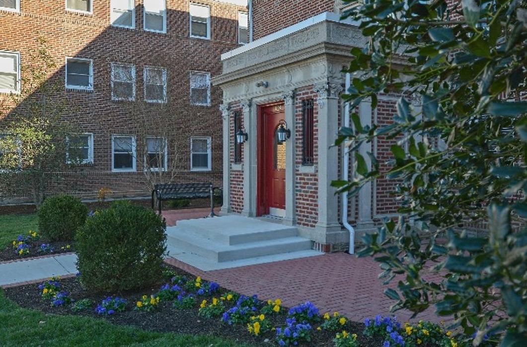 Suburban Court Apartments - Ardmore, PA