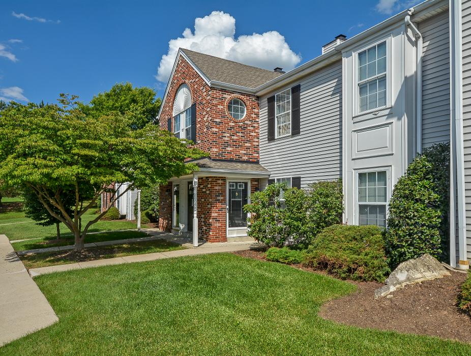 Victoria Crossing Apartments - Reading, PA