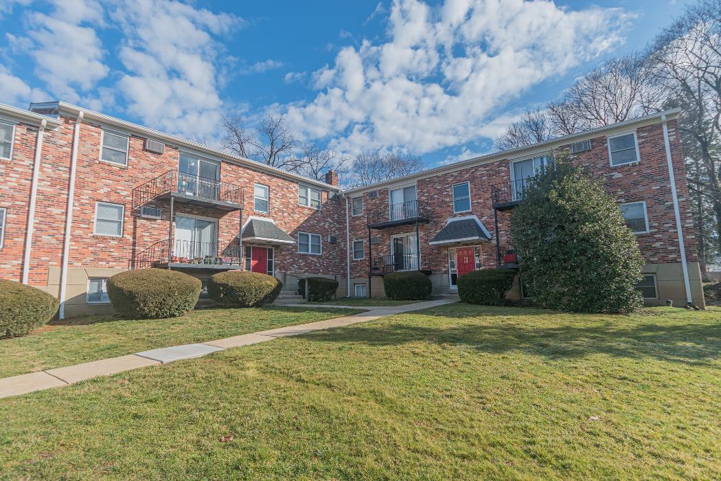 South Valley Townhomes - Paoli, PA