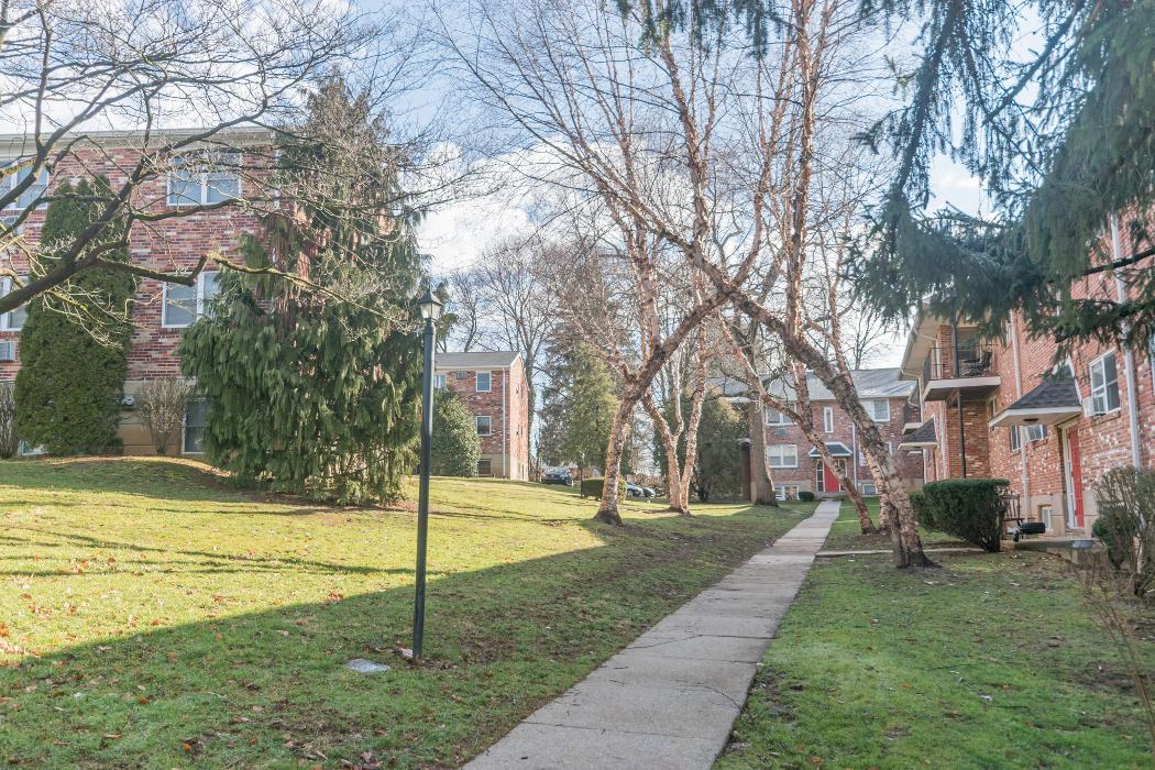 South Valley Townhomes - Paoli, PA