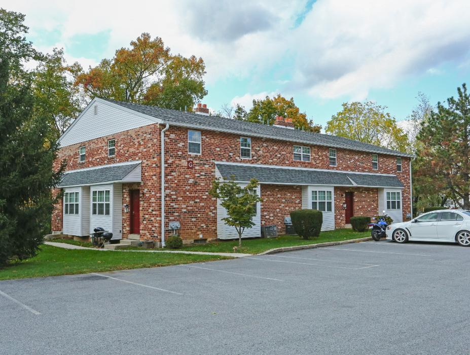 South Valley Townhomes - Paoli, PA