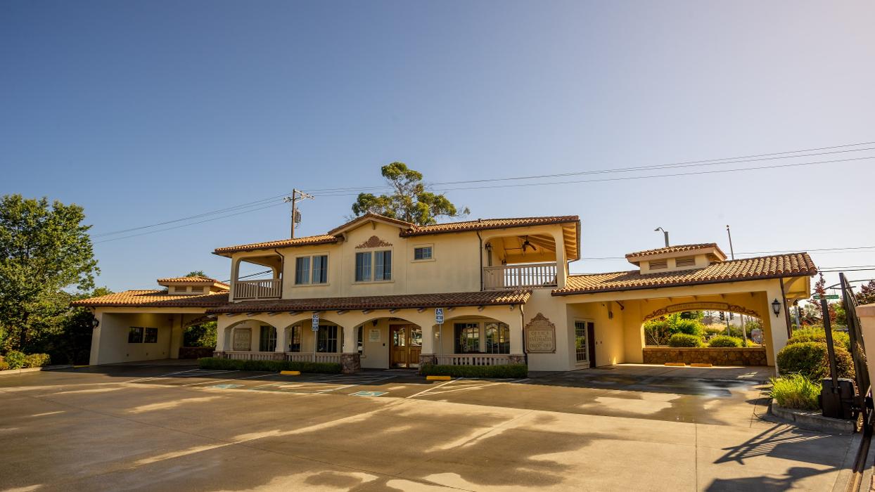 G & C Auto Body, Inc. - Windsor, CA