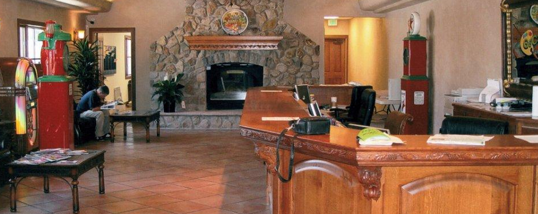 G & C Auto Body Image