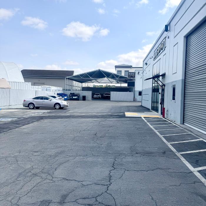 G & C Auto Body Image