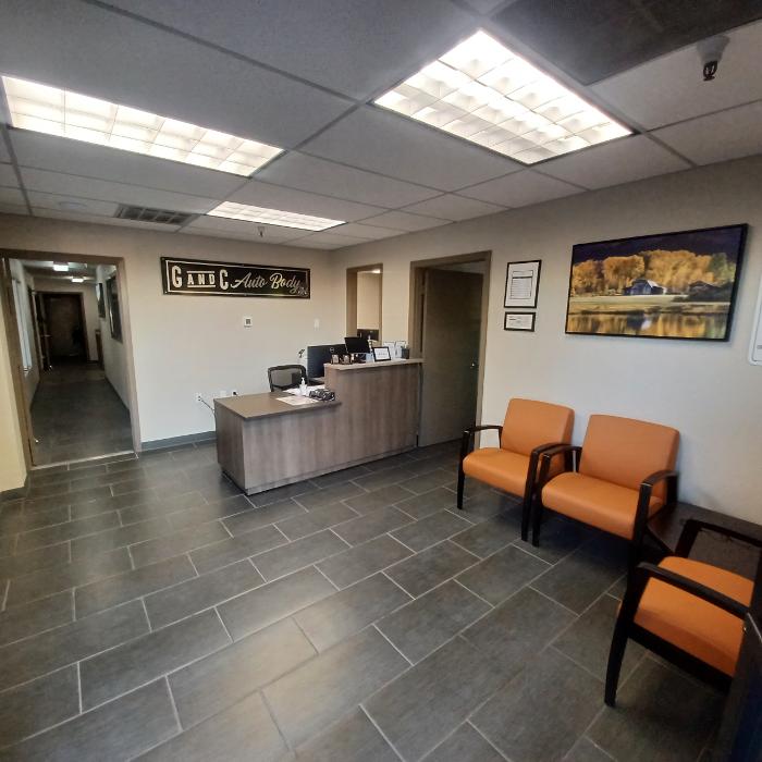 G & C Auto Body Image