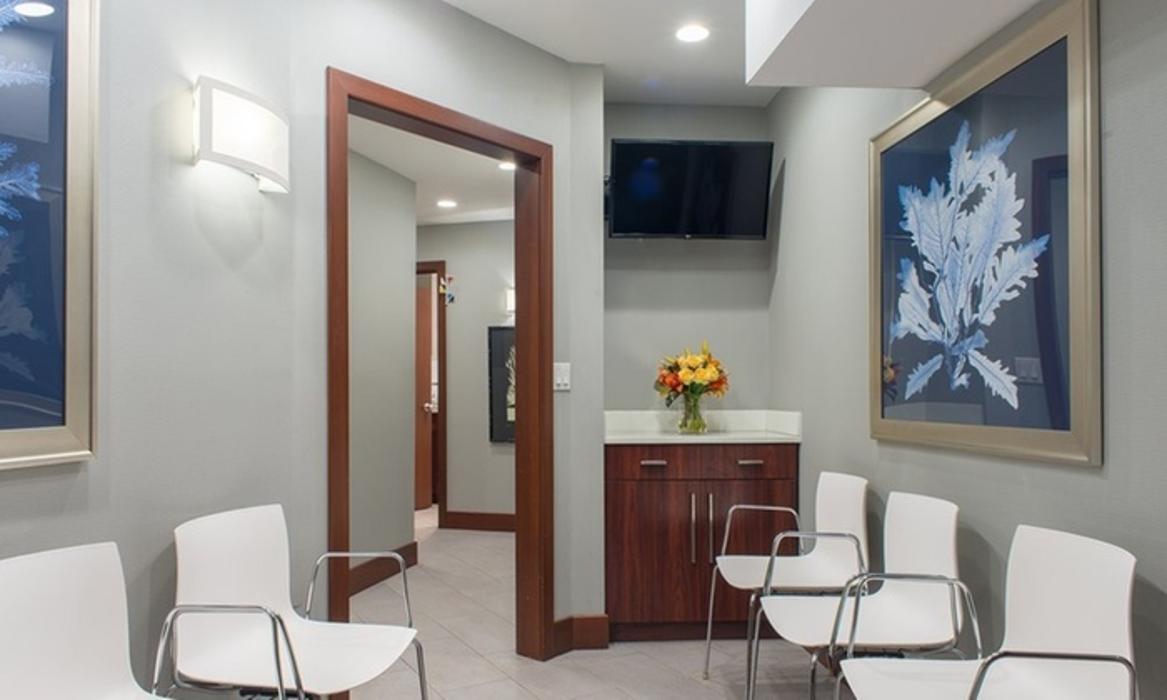 SINY Dermatology & Cosmetic Surgery Image