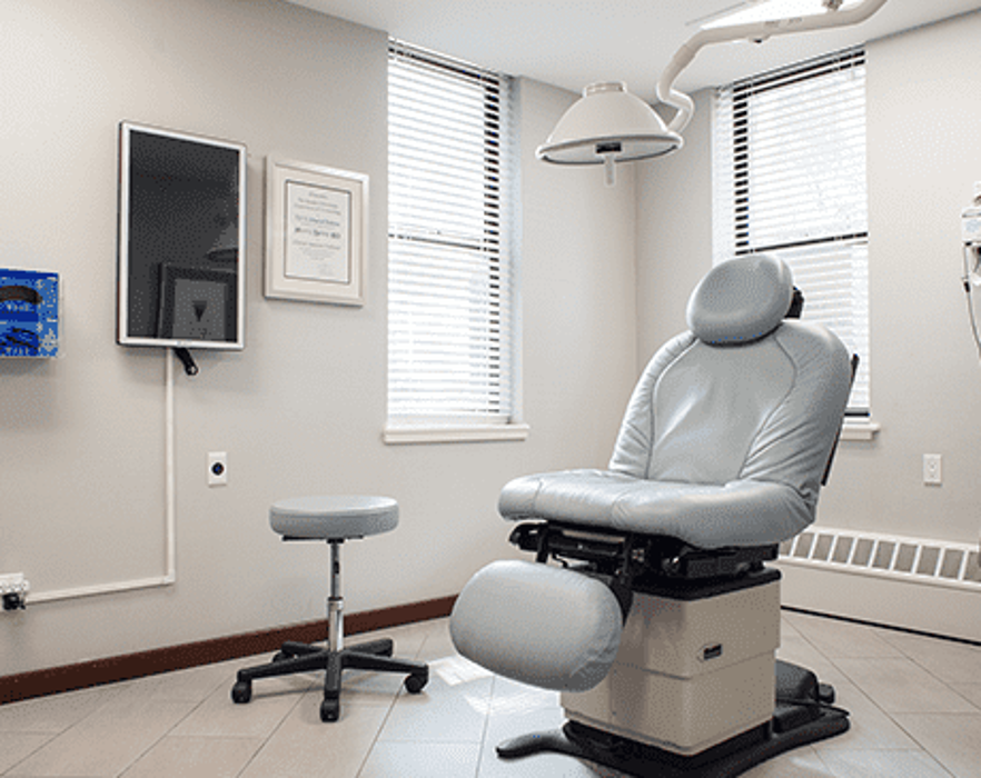 Dr. Sarah Yagerman - SINY Dermatology Image