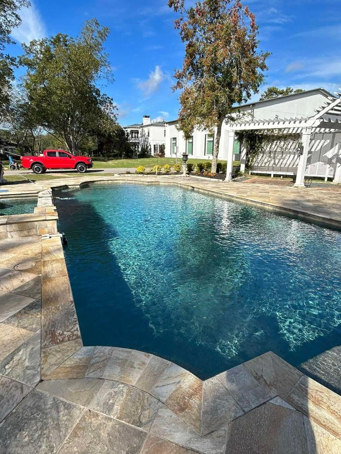 Right Water Pools - Tomball, TX