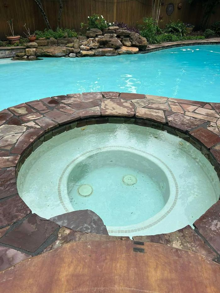 Right Water Pools - Tomball, TX