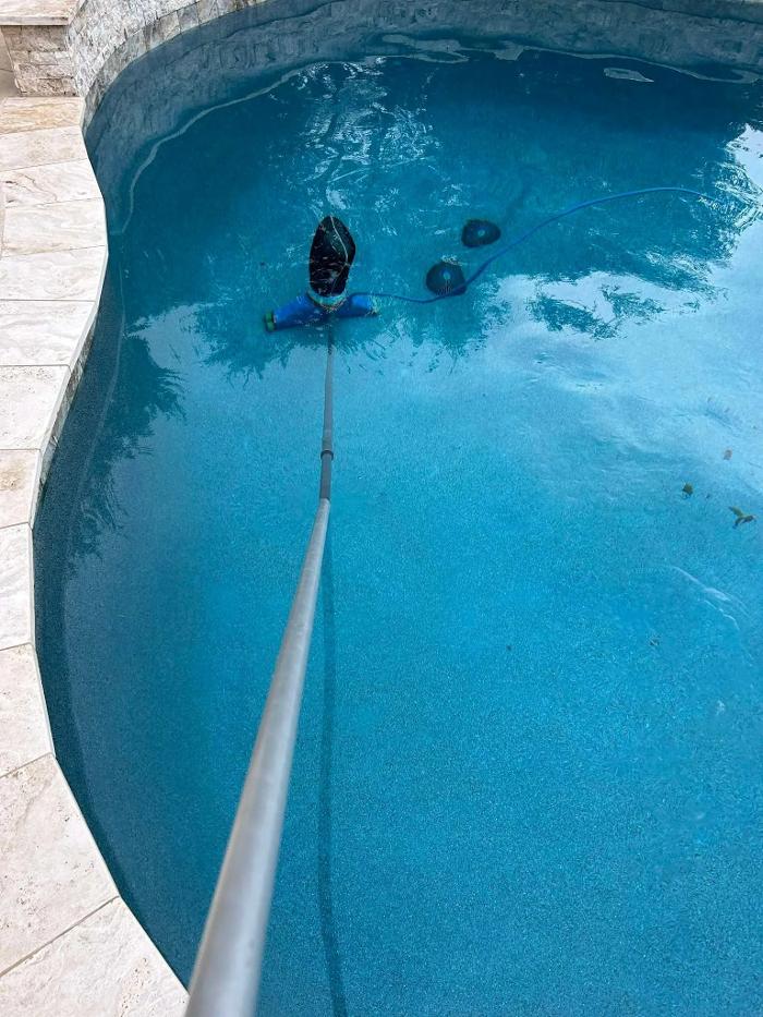 Right Water Pools - Tomball, TX