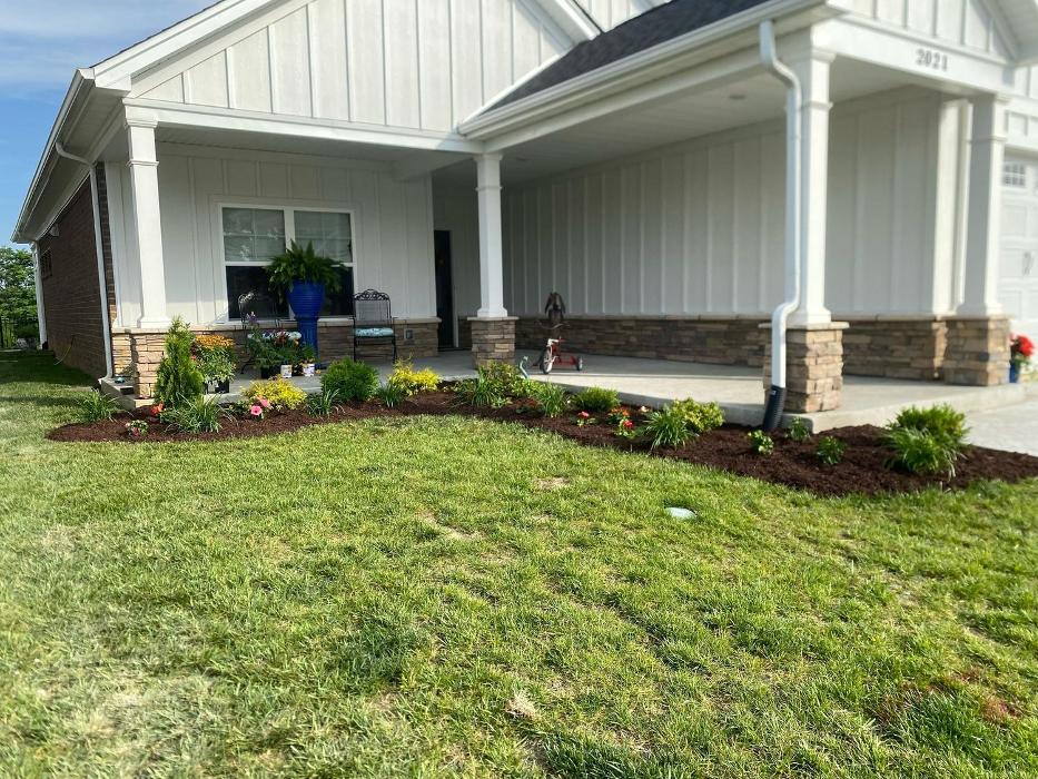 Lamb's Lawn Service & Landscaping LLC Image