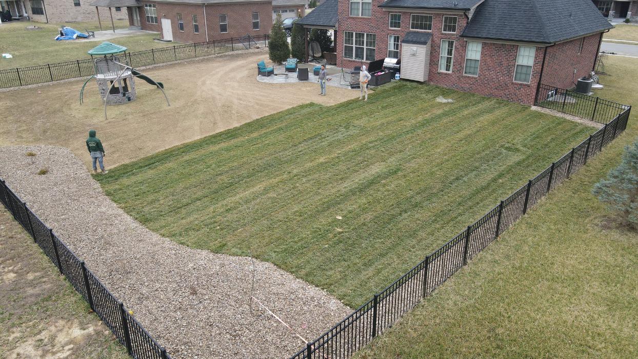 Lamb's Lawn Service & Landscaping LLC Image