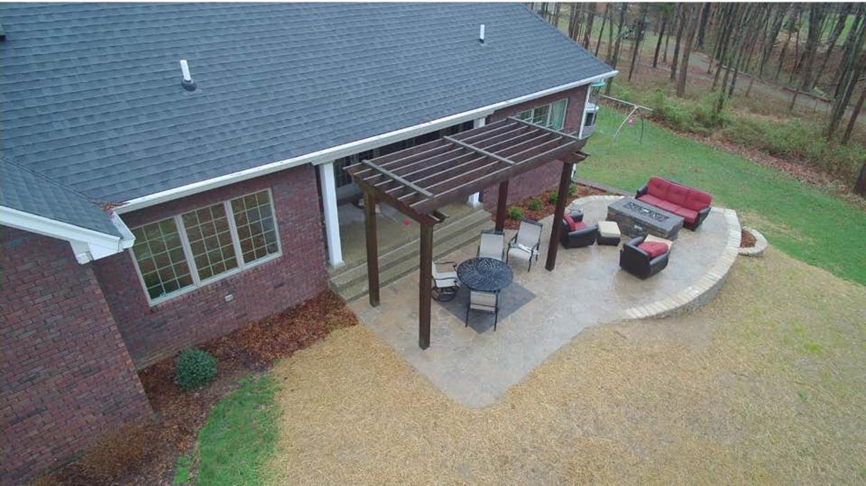 Lamb's Lawn Service & Landscaping LLC Image