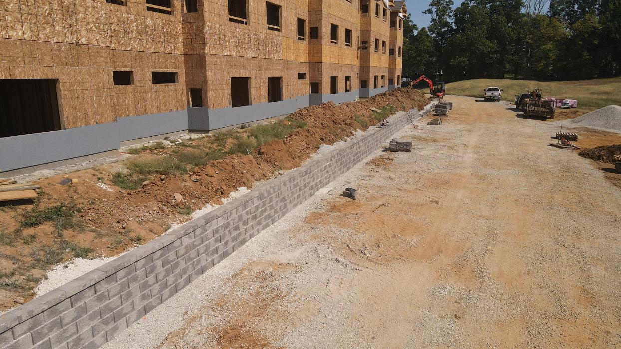 Lamb's Lawn Service & Landscaping LLC Image