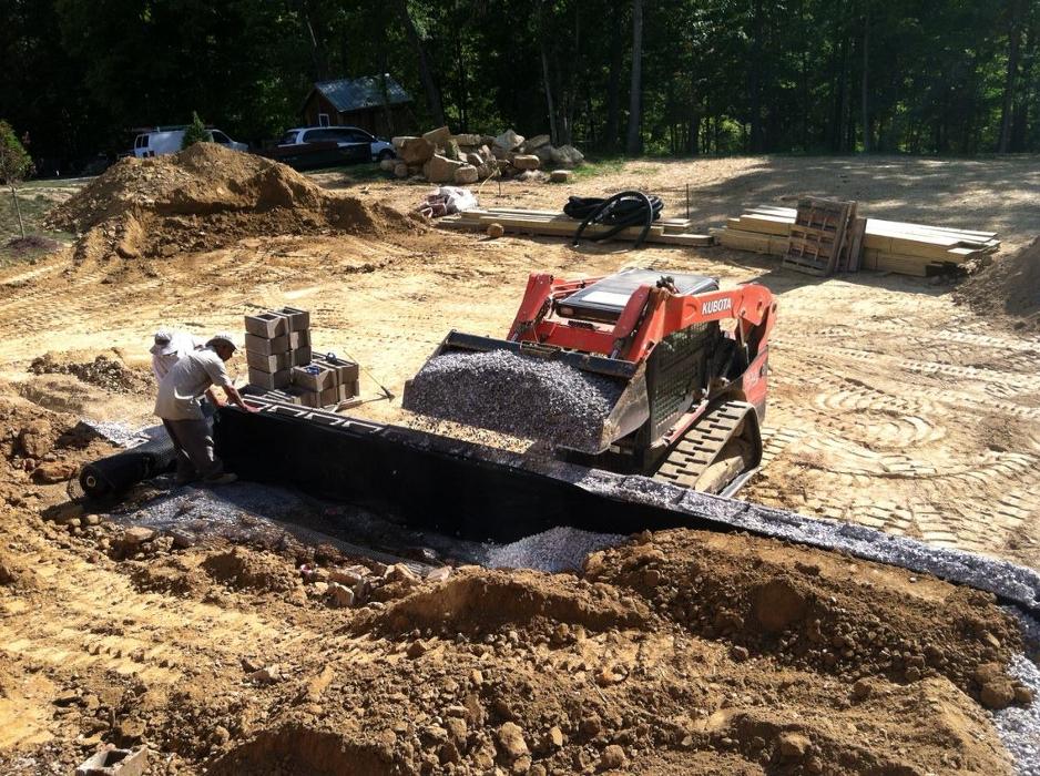 Lamb's Lawn Service & Landscaping LLC Image