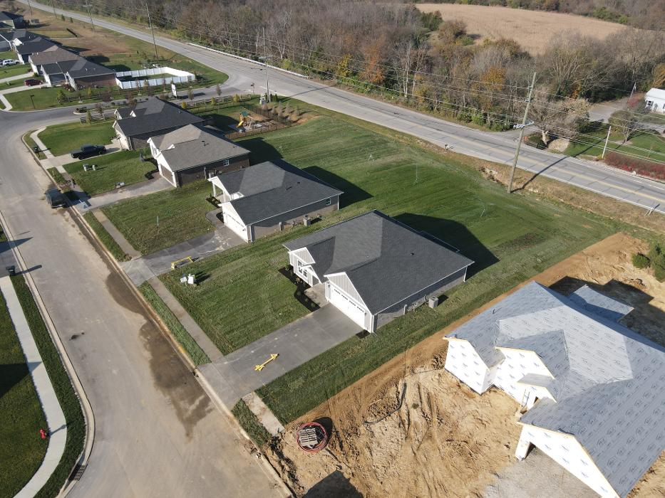 Lamb's Lawn Service & Landscaping LLC Image