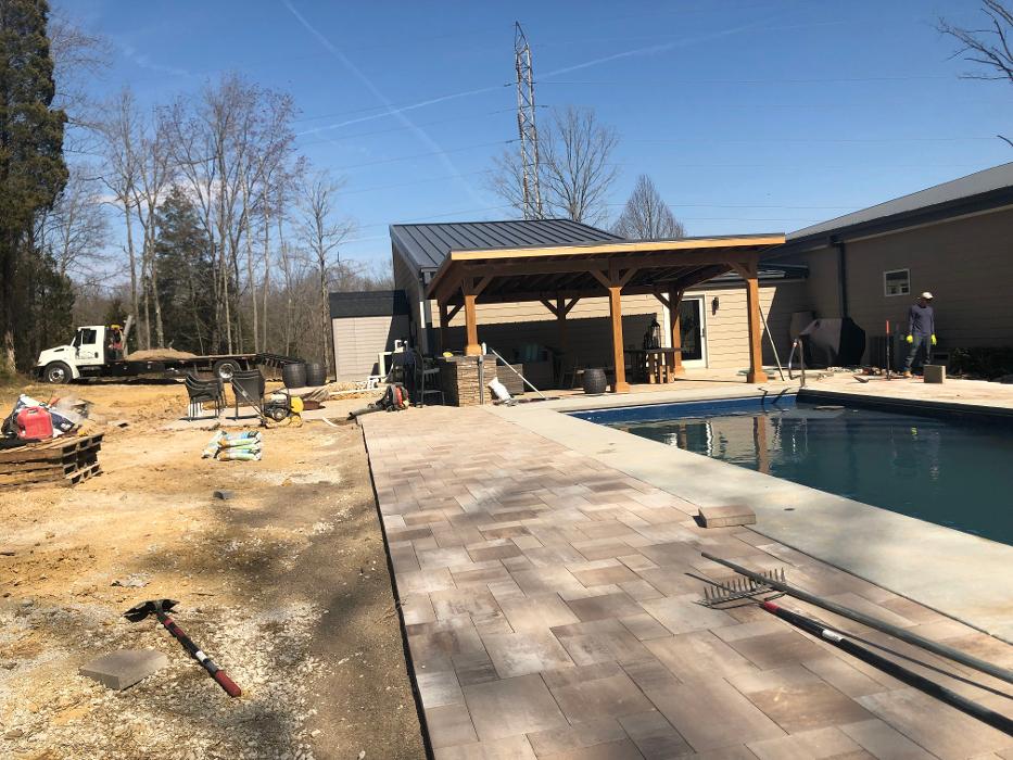 Lamb's Lawn Service & Landscaping LLC Image