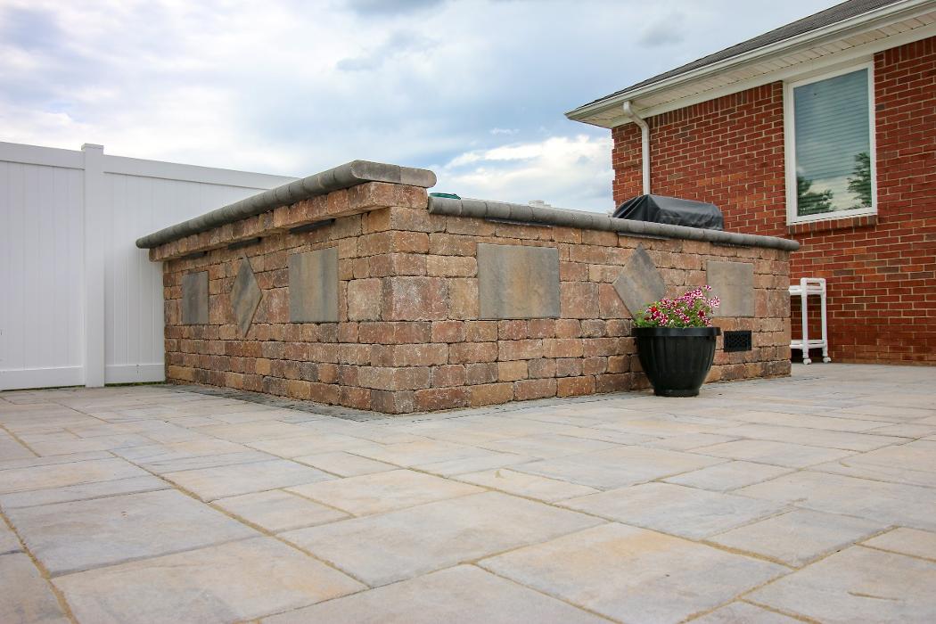 Lamb's Lawn Service & Landscaping LLC Image