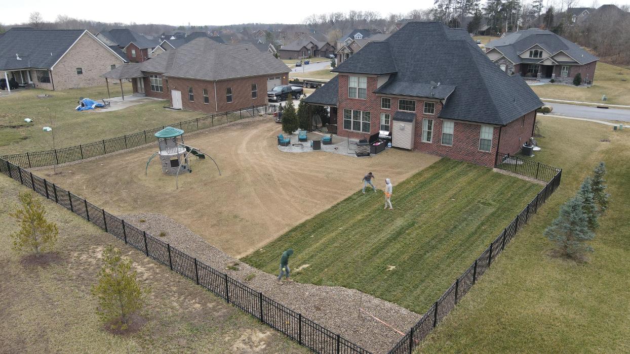 Lamb's Lawn Service & Landscaping LLC Image