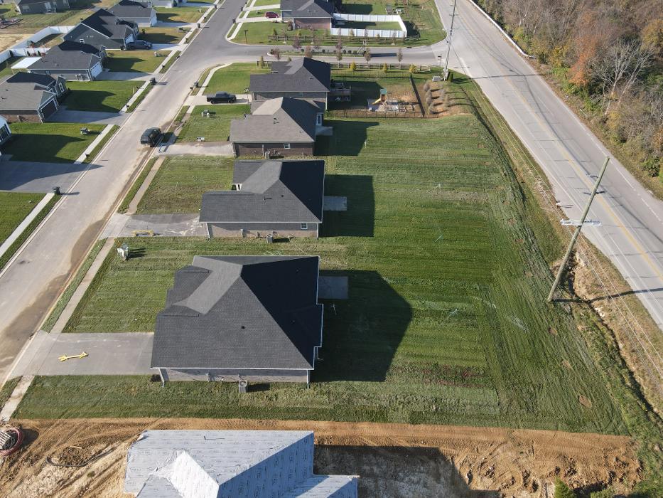 Lamb's Lawn Service & Landscaping LLC Image