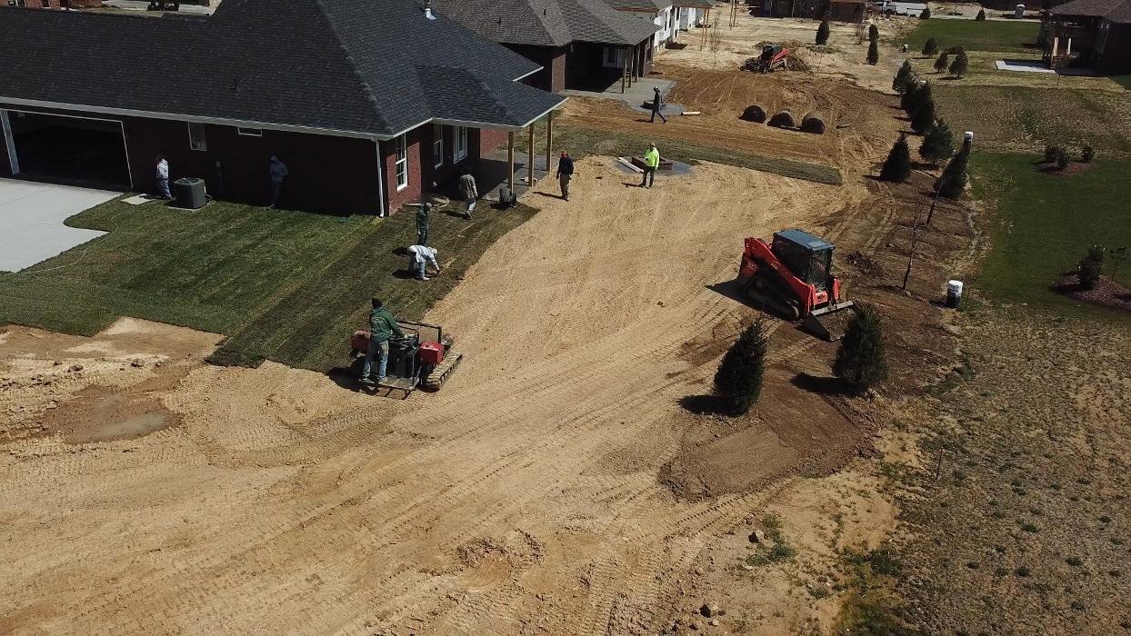 Lamb's Lawn Service & Landscaping LLC Image