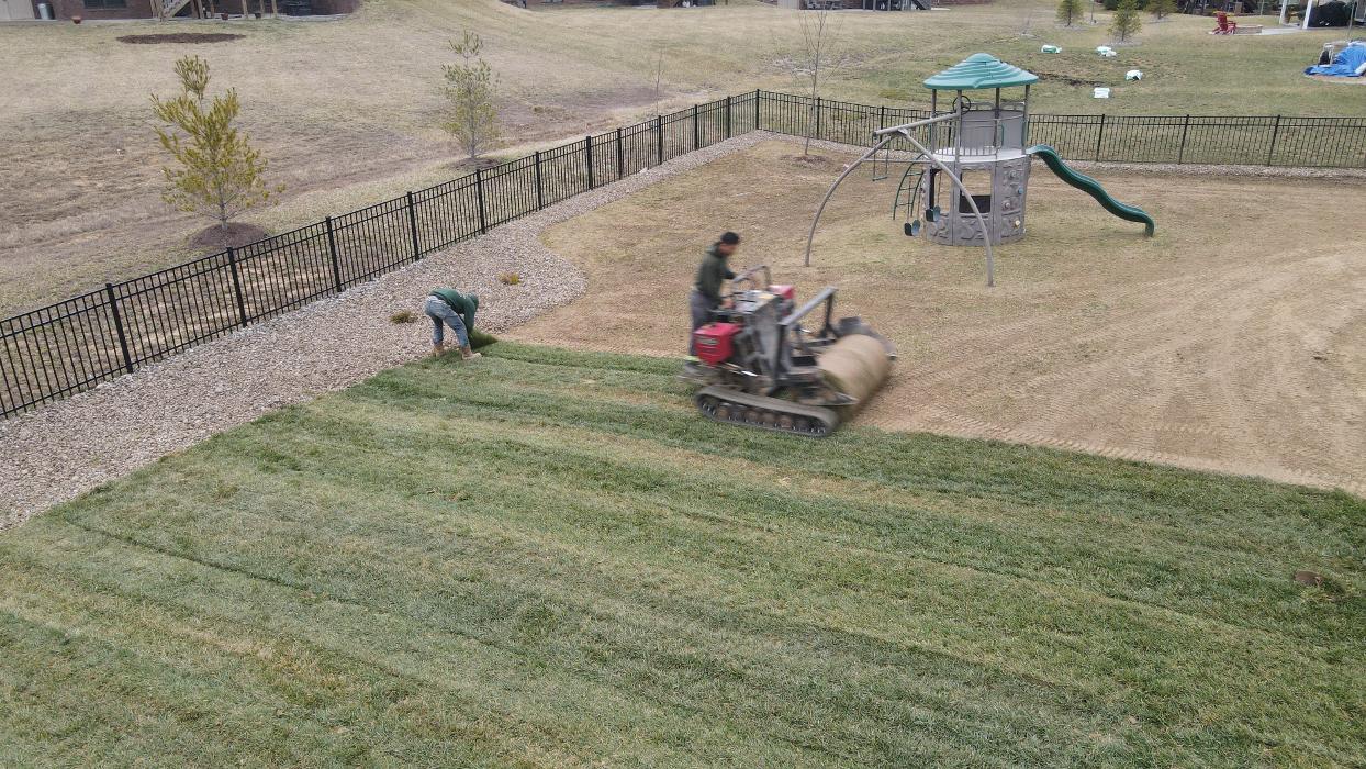 Lamb's Lawn Service & Landscaping LLC Image