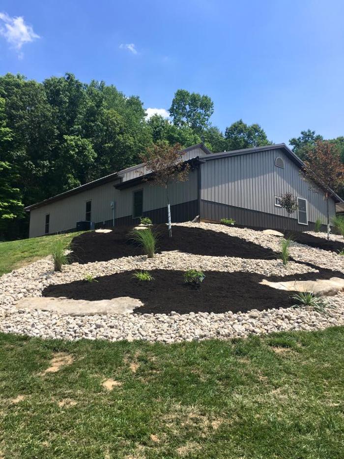 Lamb's Lawn Service & Landscaping LLC Image