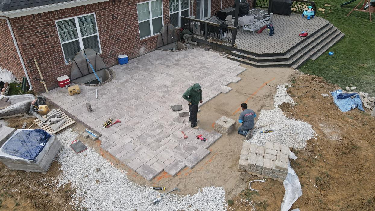 Lamb's Lawn Service & Landscaping LLC Image