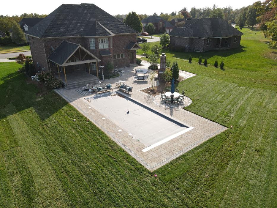 Lamb's Lawn Service & Landscaping LLC Image