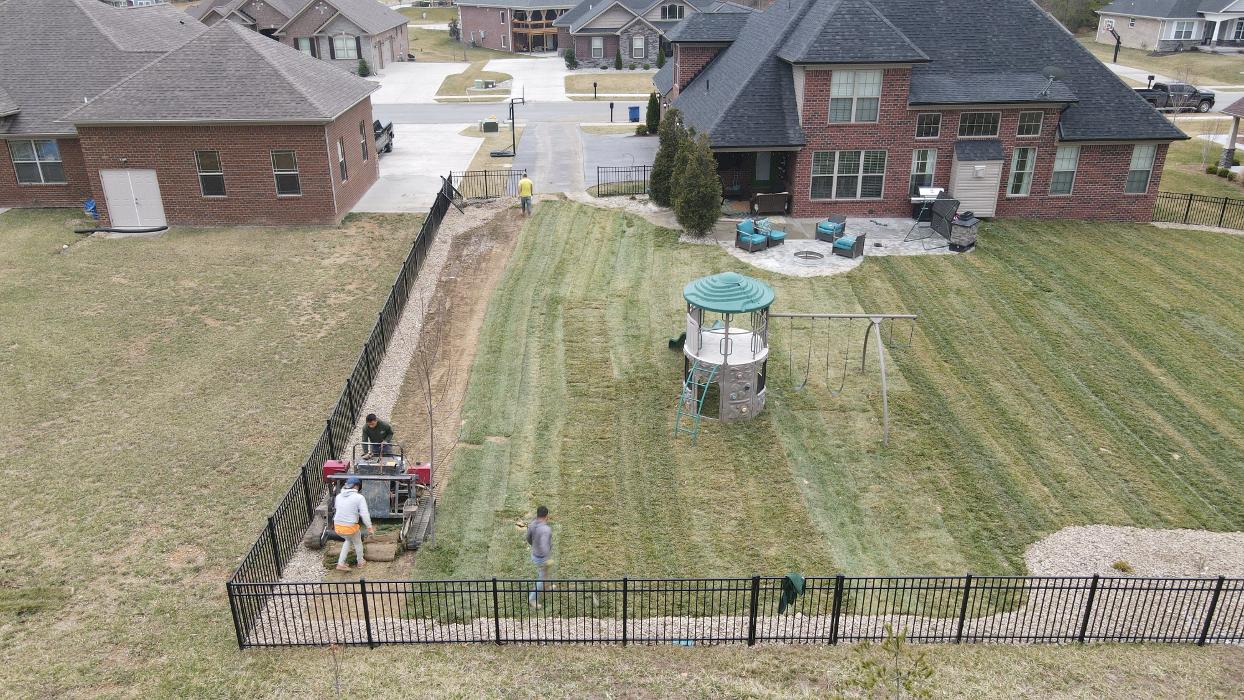 Lamb's Lawn Service & Landscaping LLC Image