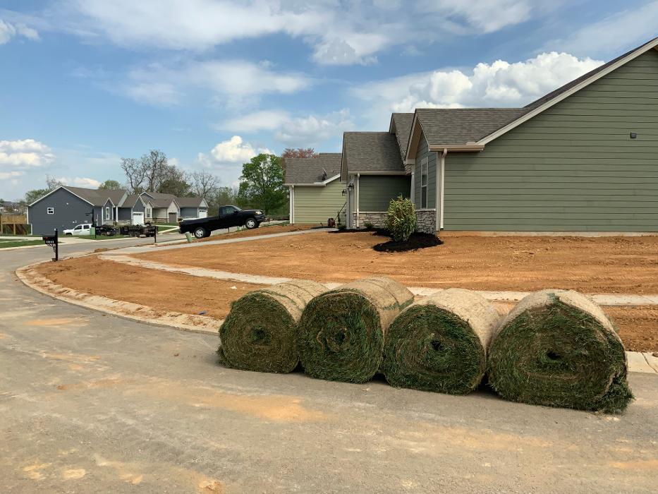 Lamb's Lawn Service & Landscaping LLC Image