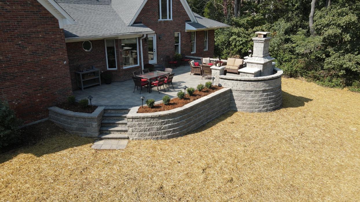 Lamb's Lawn Service & Landscaping LLC Image