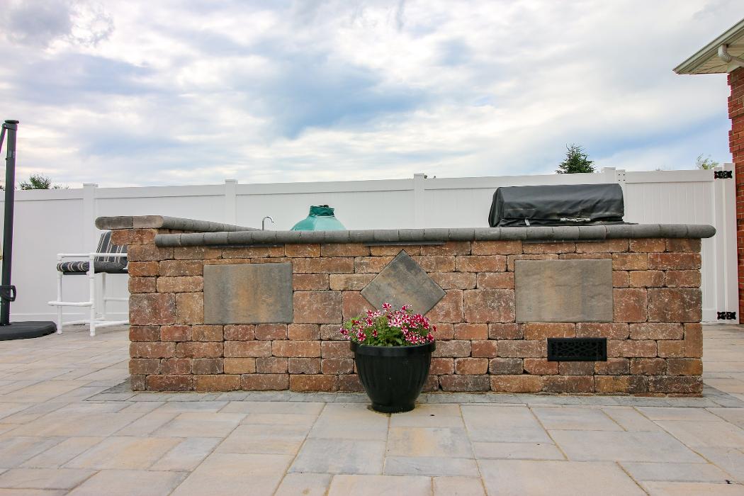 Lamb's Lawn Service & Landscaping LLC Image